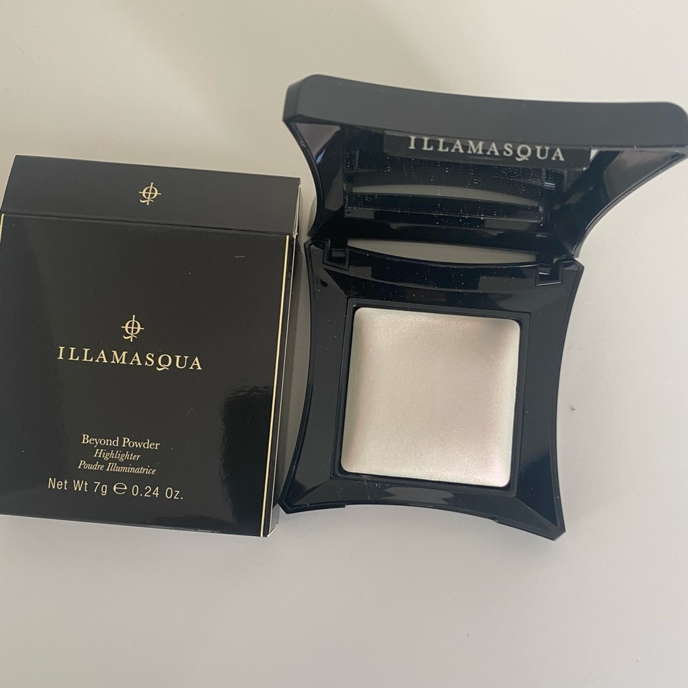 [NWT] Illamasqua Beyond Powder in Daze